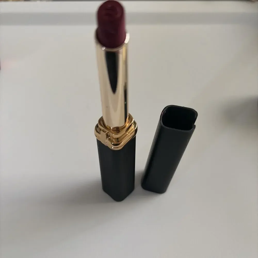L'OREAL COLOUR RICHE LIPSTICK 183 Le carmin NEW O.06 Makeup